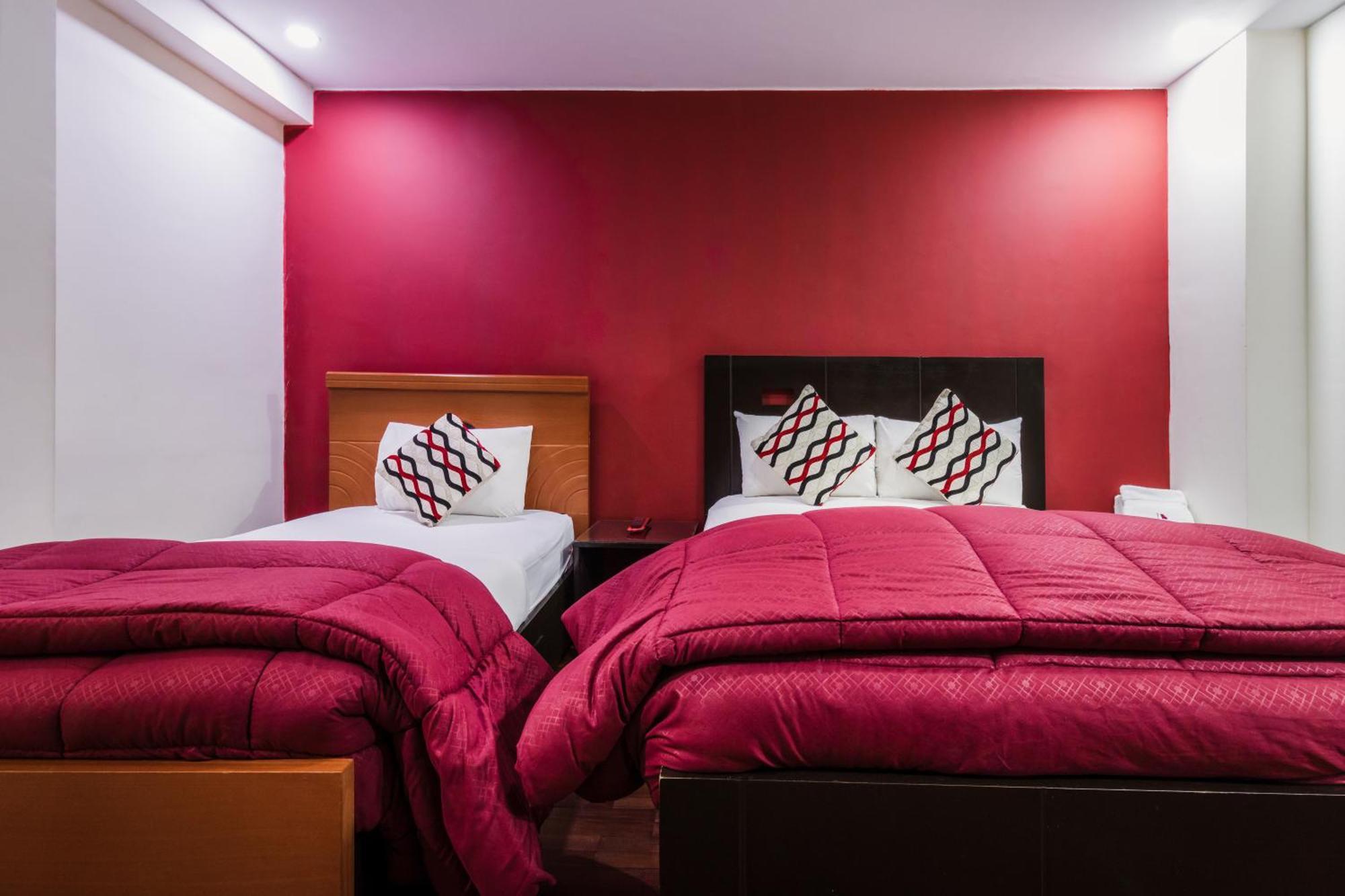 לה פאז Luxstone Executive & Suites מראה חיצוני תמונה