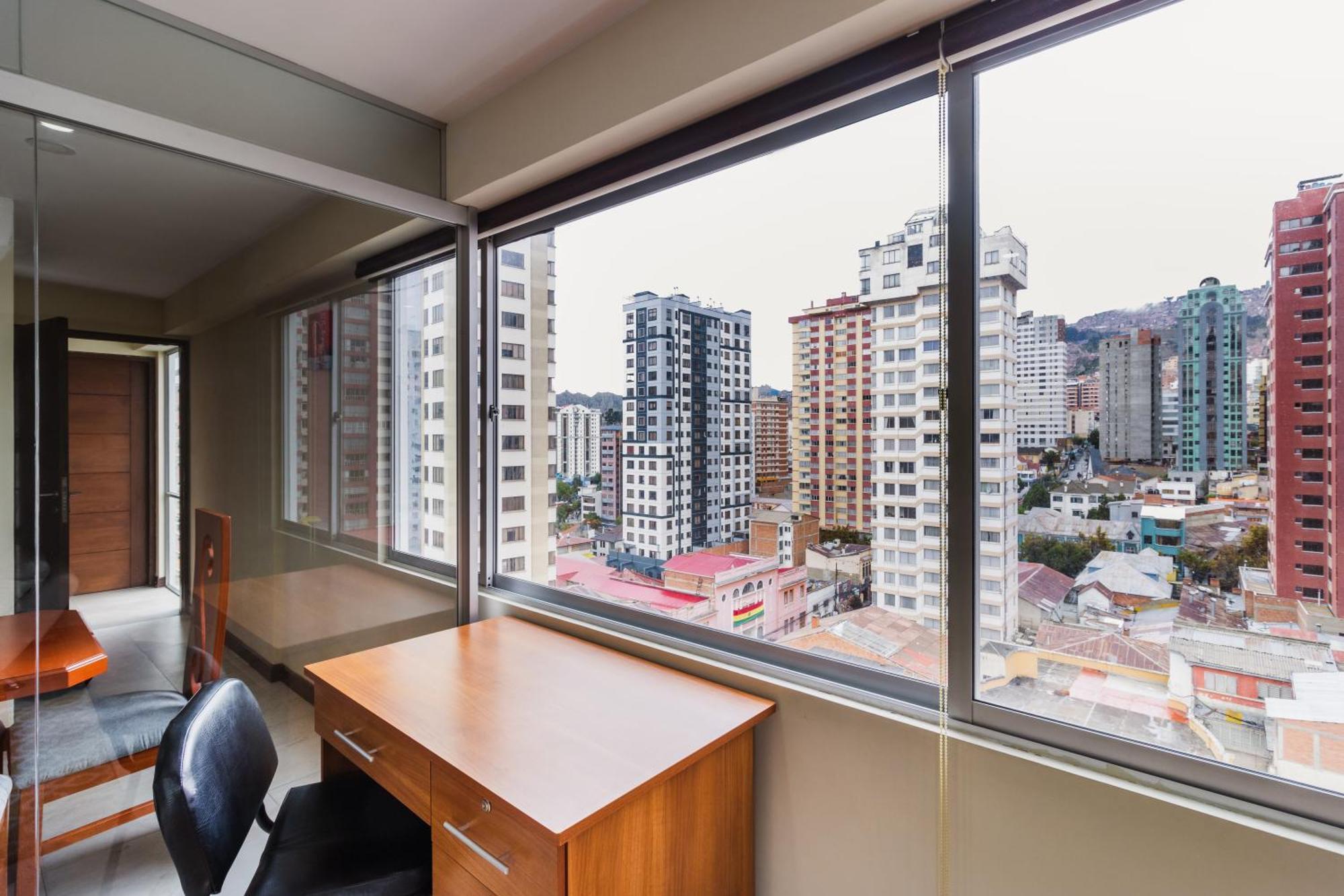 לה פאז Luxstone Executive & Suites מראה חיצוני תמונה
